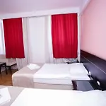 Hotel - Beograd 3* Lukavica