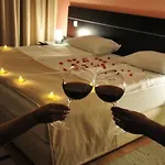 Hotel - Yu Lukavica