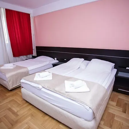 Beograd - Yu 3*